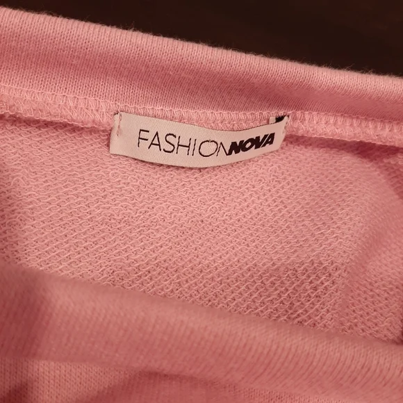 3/$20 Fashion Nova Independent Woman Cropped Sweatshirt Raw Hem Pink Oversized - Picture 12 of 15